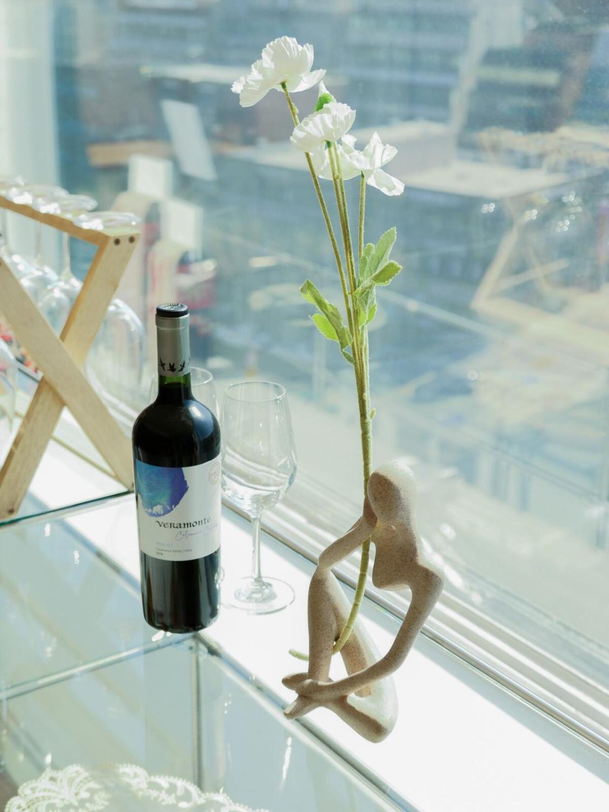 Apartment Sans Stay, Free Wine, Projector, 3min Station Seoul