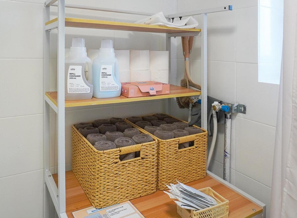 Apartment Sans Stay, Free Wine, Projector, 3min Station Seoul