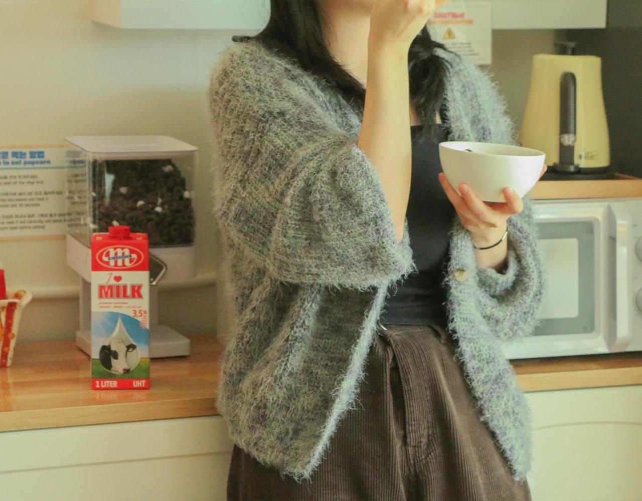 Sans Stay, Free Wine, Projector, 3min Station Apartment Seoul