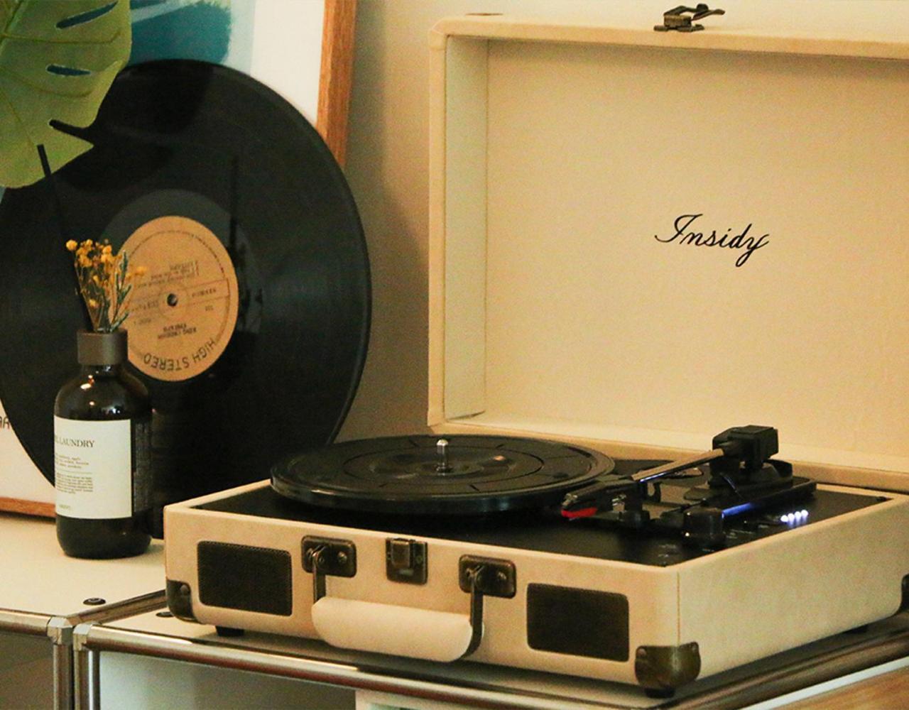 Sans Stay, Free Wine, Projector, 3min Station Apartment Seoul